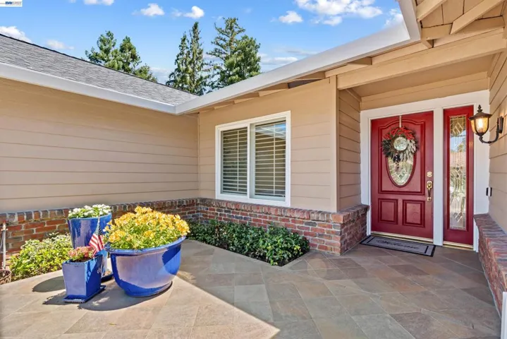 2533 Larrikeet Ct, Pleasanton, California 94566