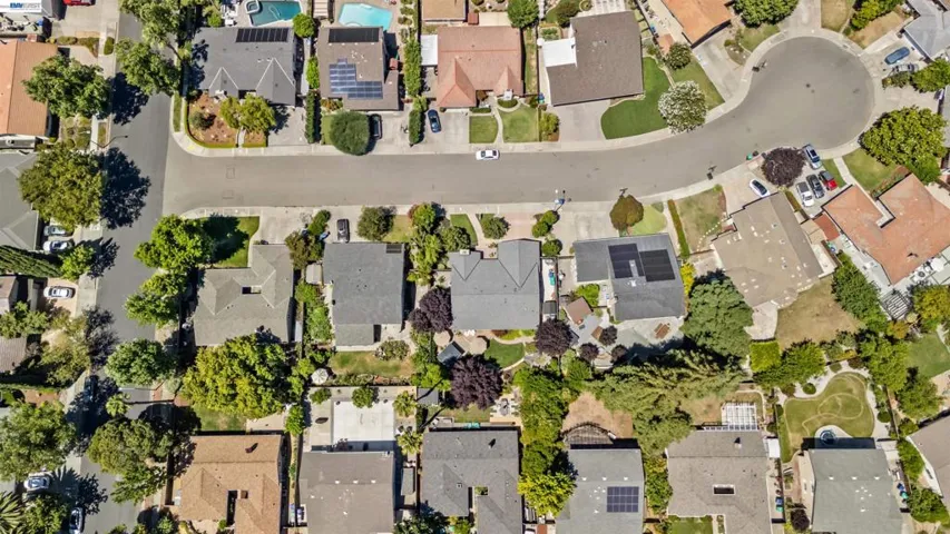 2533 Larrikeet Ct, Pleasanton, California 94566