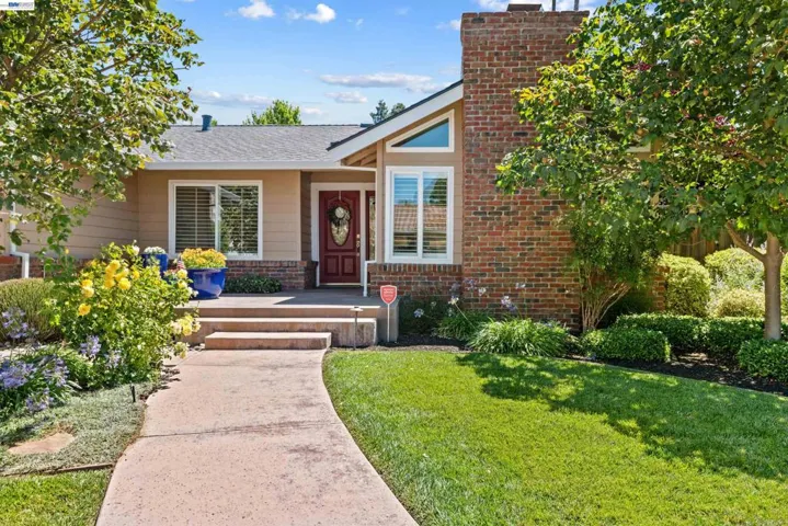 2533 Larrikeet Ct, Pleasanton, California 94566