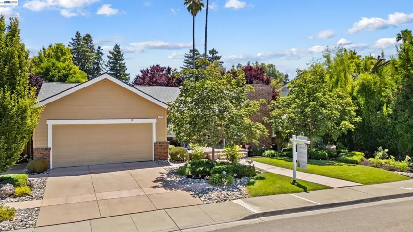 2533 Larrikeet Ct, Pleasanton, California 94566