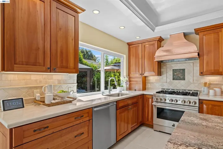 2533 Larrikeet Ct, Pleasanton, California 94566