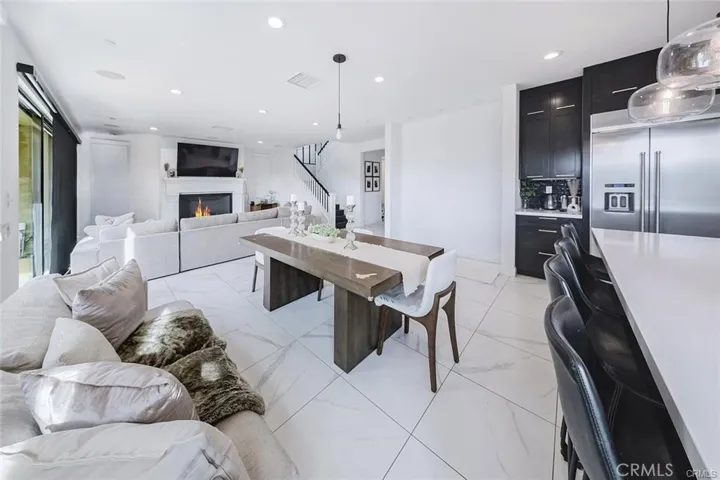 19032 Carranza, Saugus, California 91350
