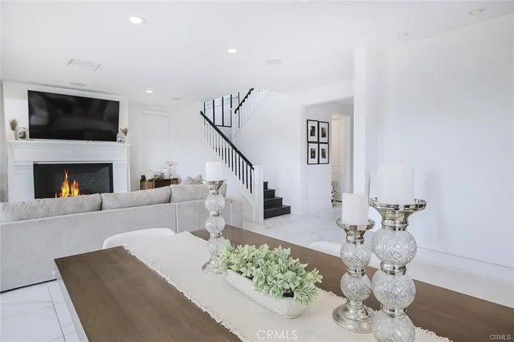 19032 Carranza, Saugus, California 91350