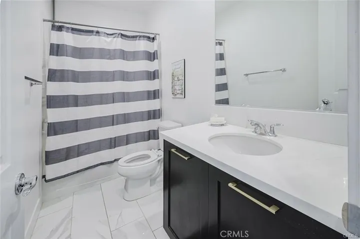 19032 Carranza, Saugus, California 91350