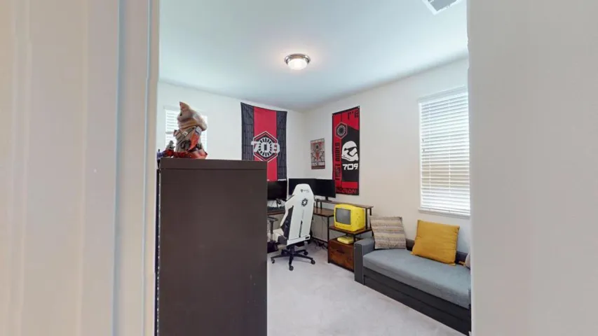 450 Thistle Street, Hollister, California 95023