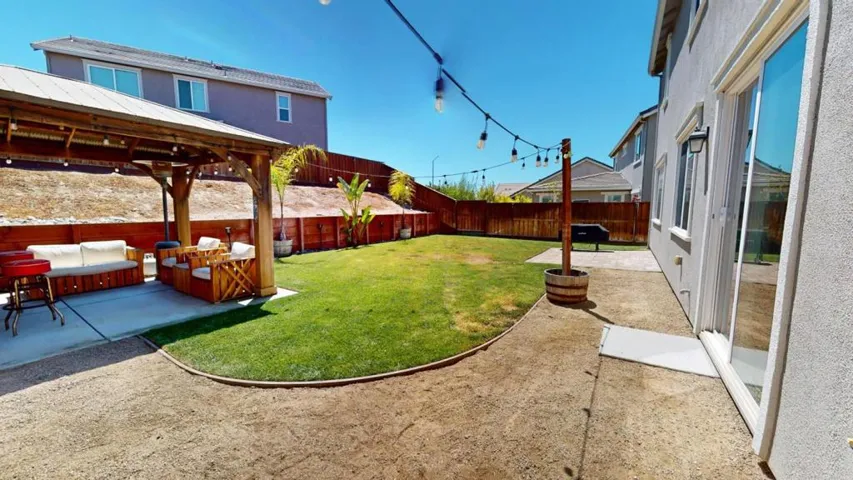 450 Thistle Street, Hollister, California 95023