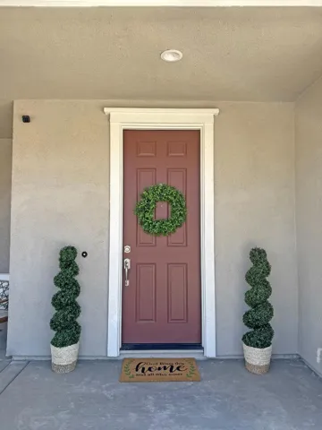450 Thistle Street, Hollister, California 95023