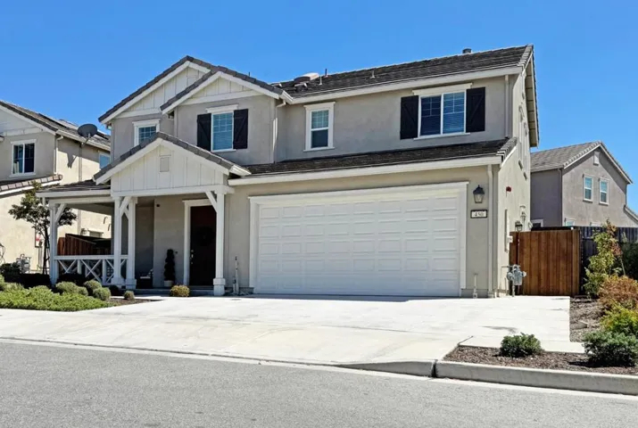 450 Thistle Street, Hollister, California 95023