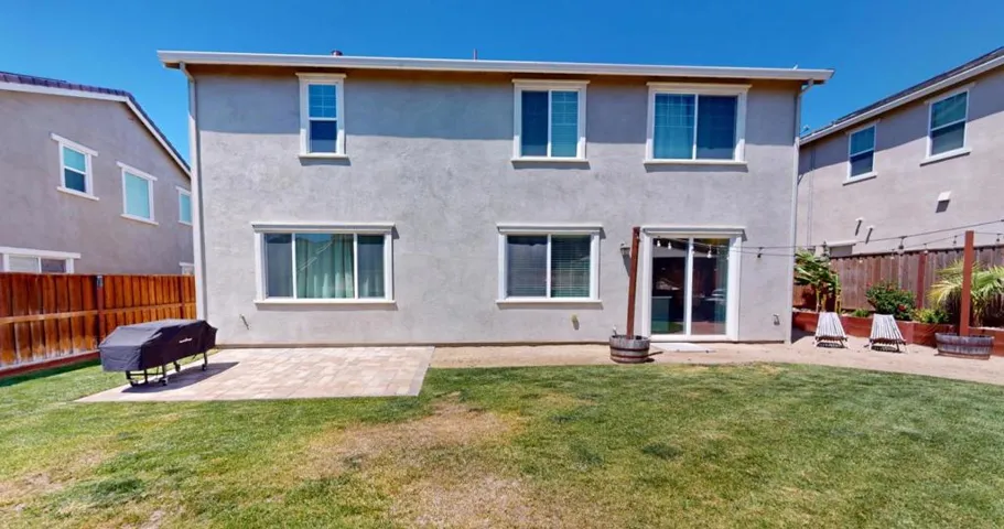 450 Thistle Street, Hollister, California 95023