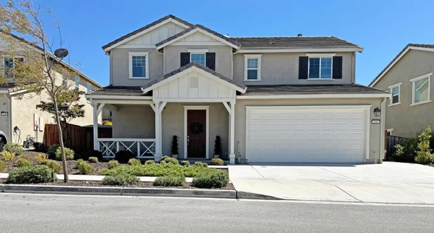 450 Thistle Street, Hollister, California 95023