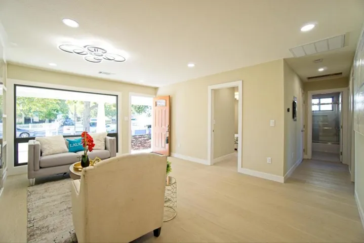 13742 Highwood Drive, San Jose, California 95127