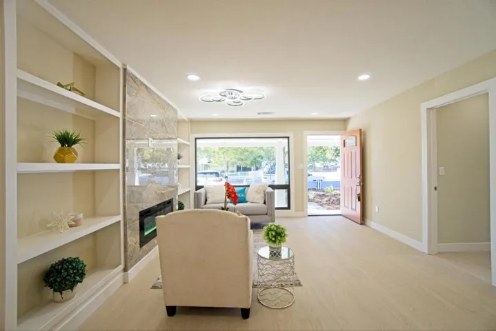 13742 Highwood Drive, San Jose, California 95127