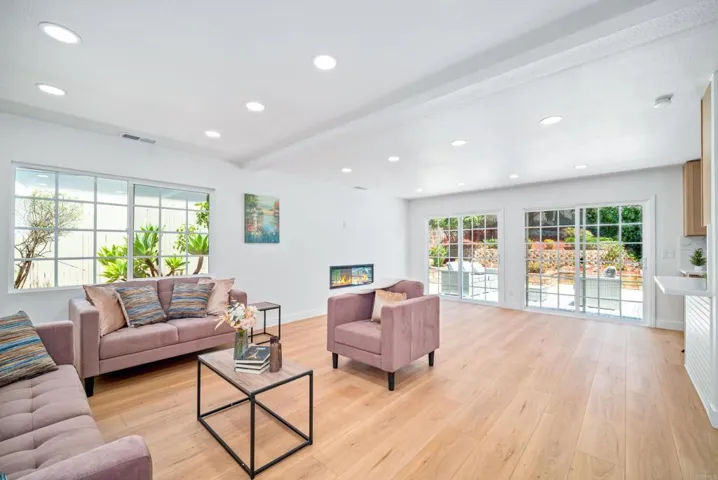 7043 Bobhird Drive, San Diego, California 92119
