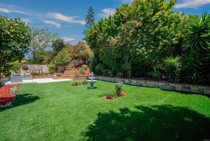 7043 Bobhird Drive, San Diego, California 92119