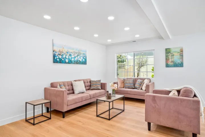 7043 Bobhird Drive, San Diego, California 92119