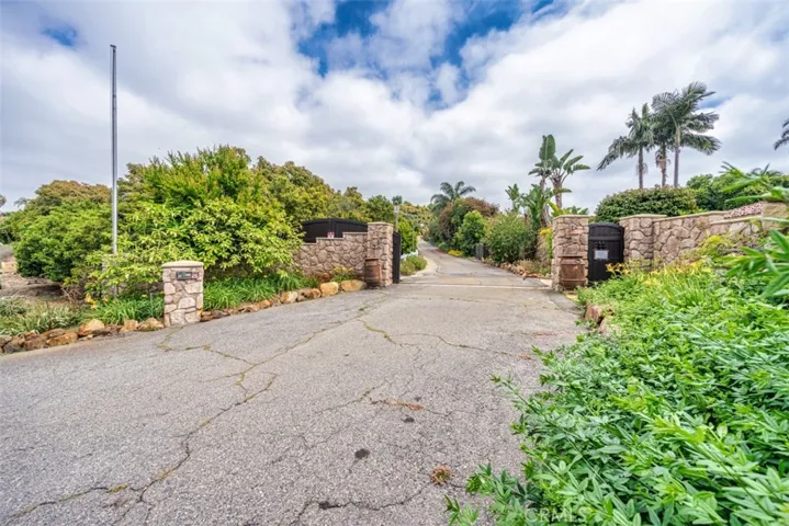 24405 Fuerte Road, Temecula, California 92590