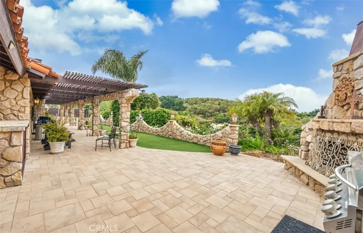 24405 Fuerte Road, Temecula, California 92590
