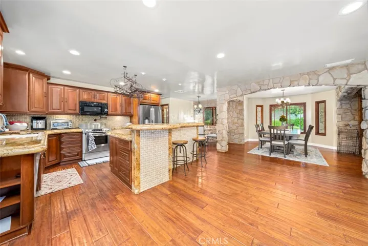 24405 Fuerte Road, Temecula, California 92590