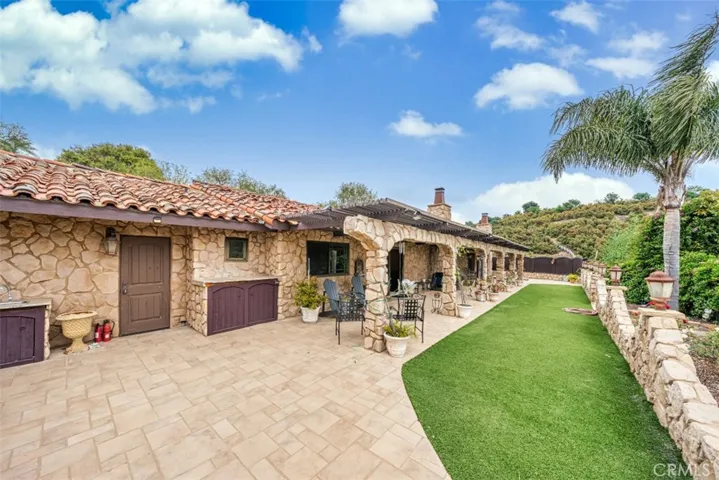 24405 Fuerte Road, Temecula, California 92590