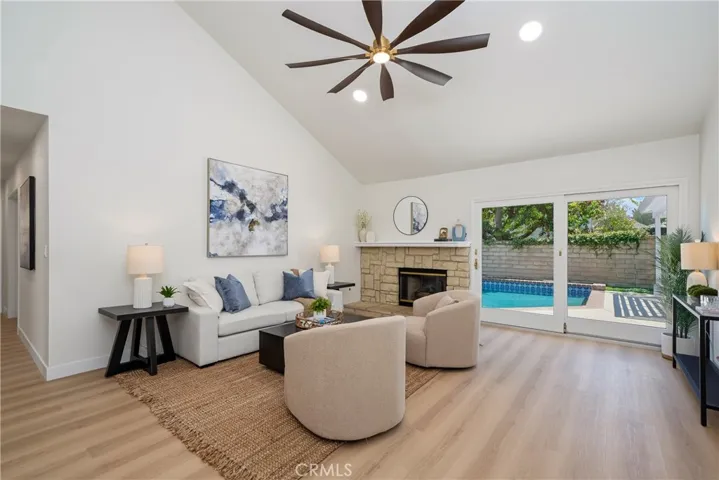 25660 Lochmoor Road, Valencia, California 91355