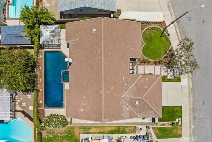 25660 Lochmoor Road, Valencia, California 91355