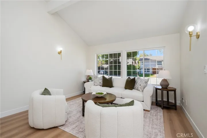 25660 Lochmoor Road, Valencia, California 91355