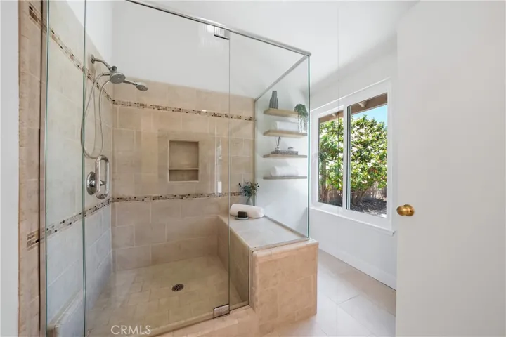 25660 Lochmoor Road, Valencia, California 91355
