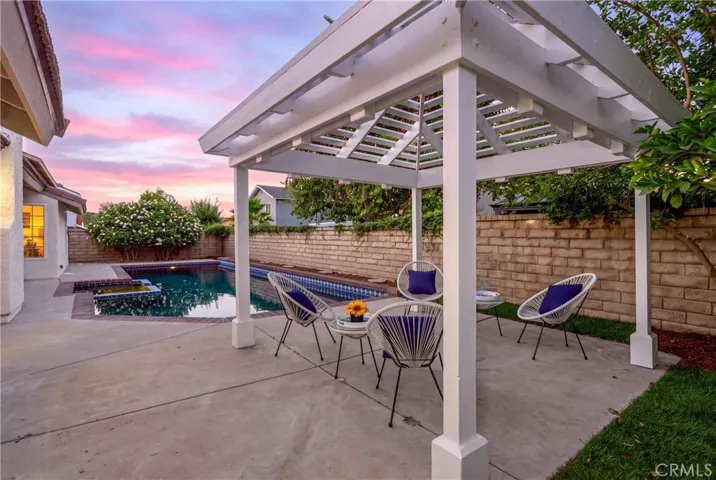 25660 Lochmoor Road, Valencia, California 91355