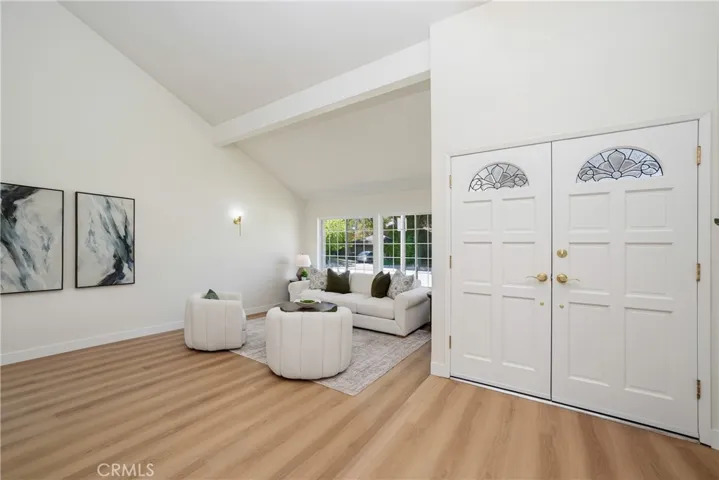 25660 Lochmoor Road, Valencia, California 91355