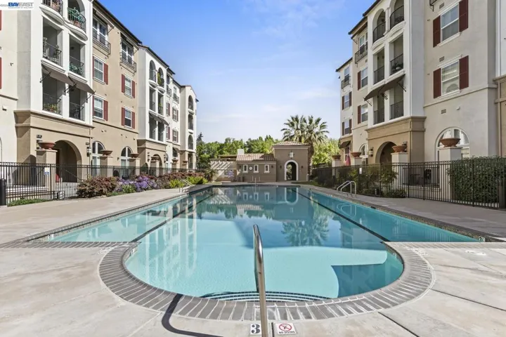 3290 Maguire Way 412, Dublin, California 94568