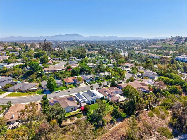Look at the Saddleback Mountains!