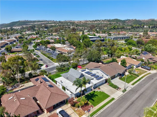 House is located close to the Post Office, grocery store and restaurants.