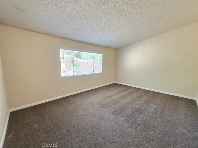 44034 4th E, Lancaster, California 93535