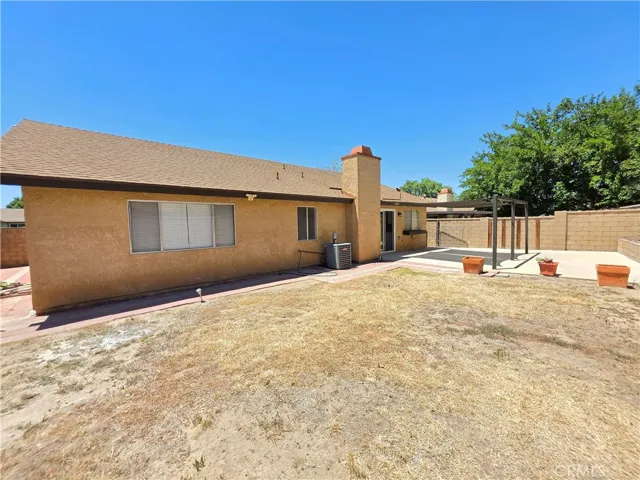 44034 4th E, Lancaster, California 93535