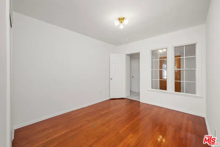 1817 S Genesee Avenue, Los Angeles, California 90019