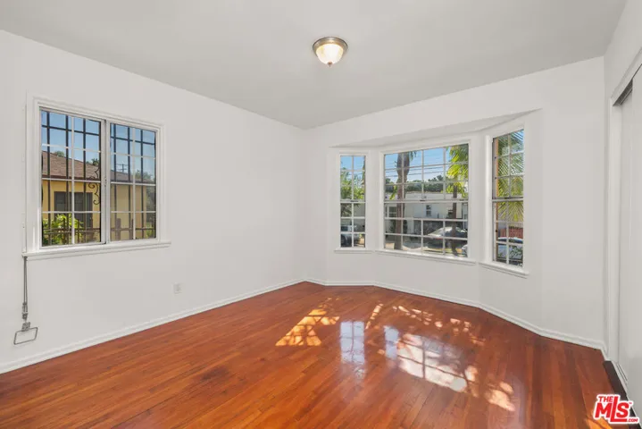 1817 S Genesee Avenue, Los Angeles, California 90019