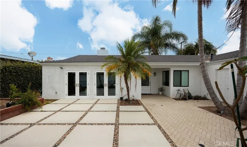 1582 Ponderosa Street, Costa Mesa, California 92626