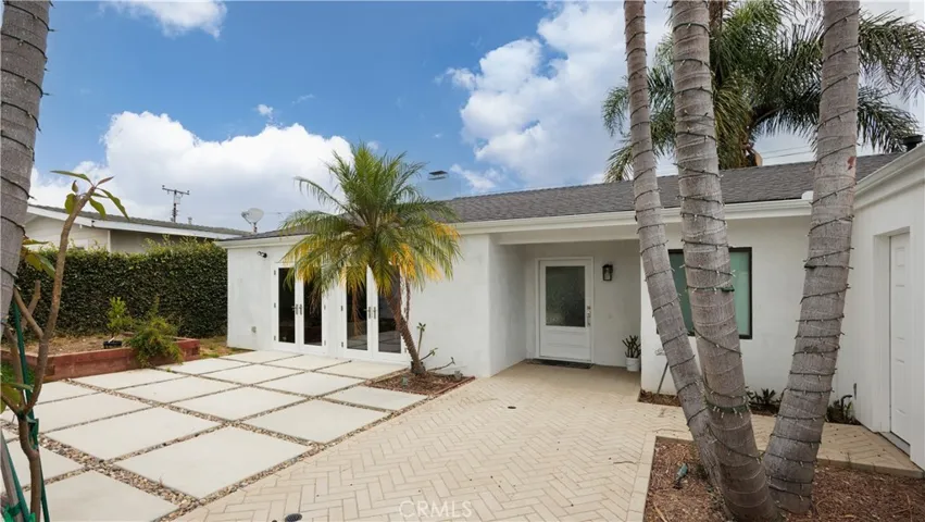 1582 Ponderosa Street, Costa Mesa, California 92626