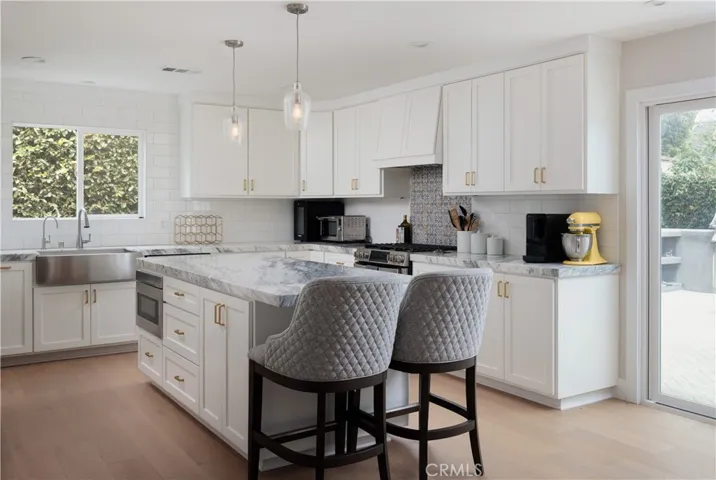 1582 Ponderosa Street, Costa Mesa, California 92626