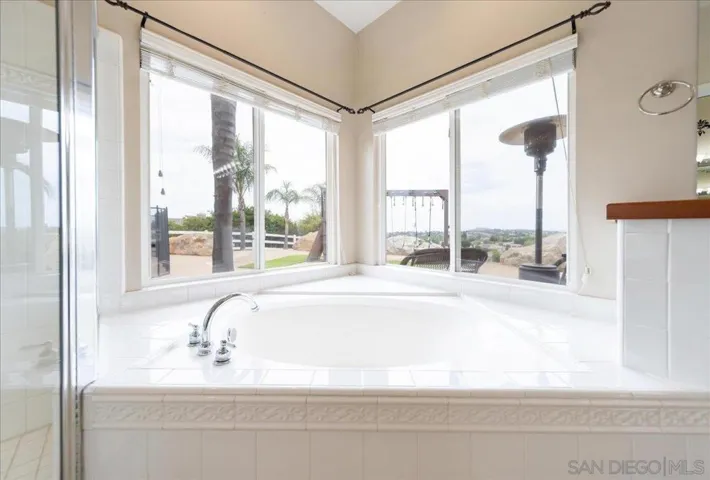 31264 North Star, Valley Center, California 92082