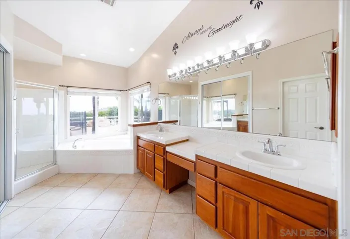 31264 North Star, Valley Center, California 92082