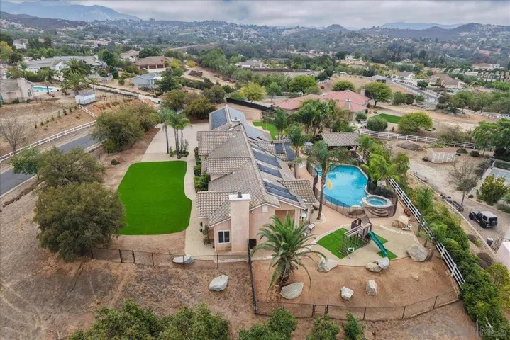 31264 North Star, Valley Center, California 92082