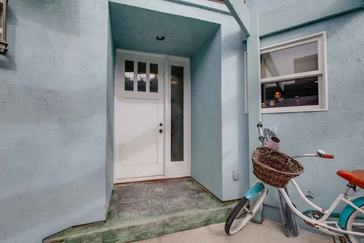 2812 Bayside Walk, San Diego, California 92109