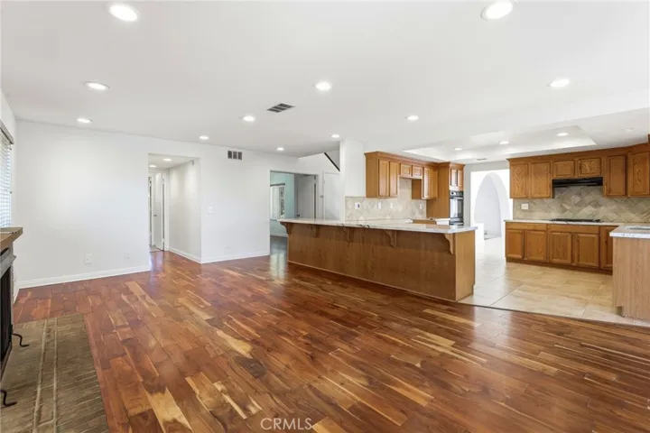 2888 Shirley Drive, Newbury Park, California 91320
