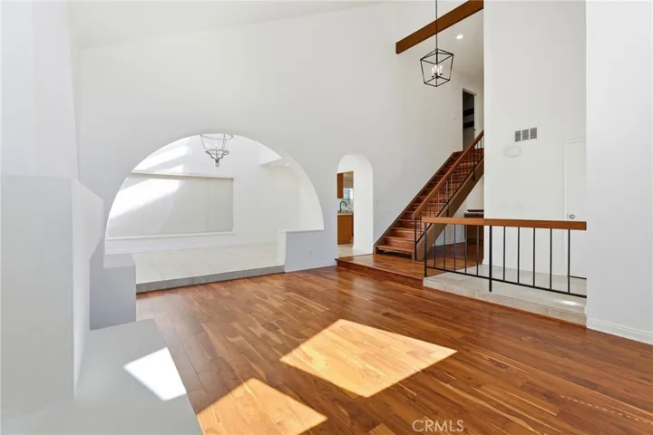 2888 Shirley Drive, Newbury Park, California 91320