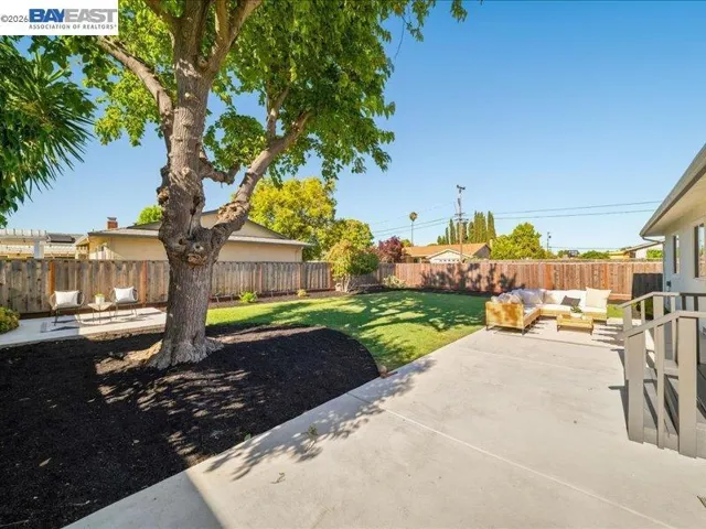 7527 Frederiksen Ln, Dublin, California 94568