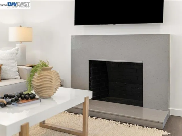 7527 Frederiksen Ln, Dublin, California 94568