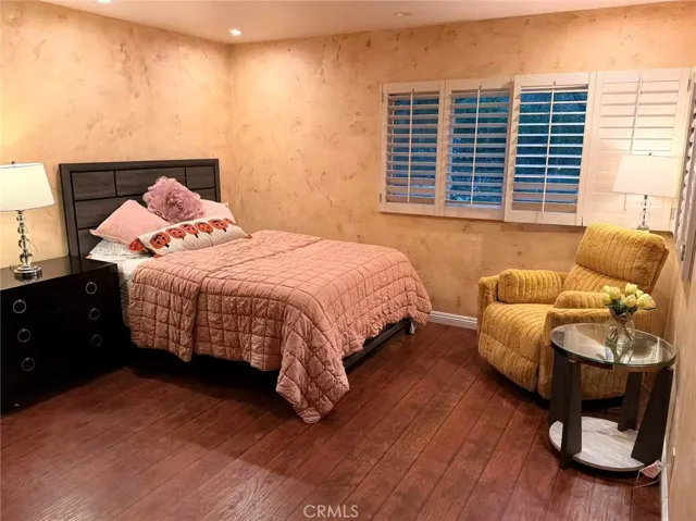 2500 Benedict Canyon, Beverly Hills, California 90210