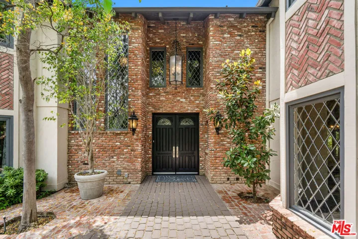 204 Bell Canyon Road, Bell Canyon, California 91307