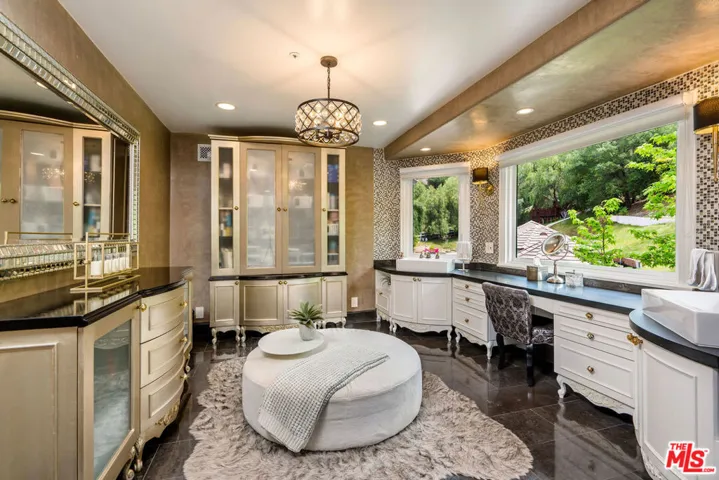 204 Bell Canyon Road, Bell Canyon, California 91307